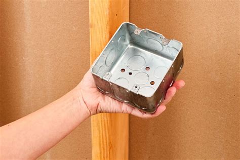 how to knock out holes in metal electrical box|knockouts for metal boxes.